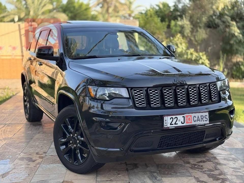 جيب جراند شيروكي